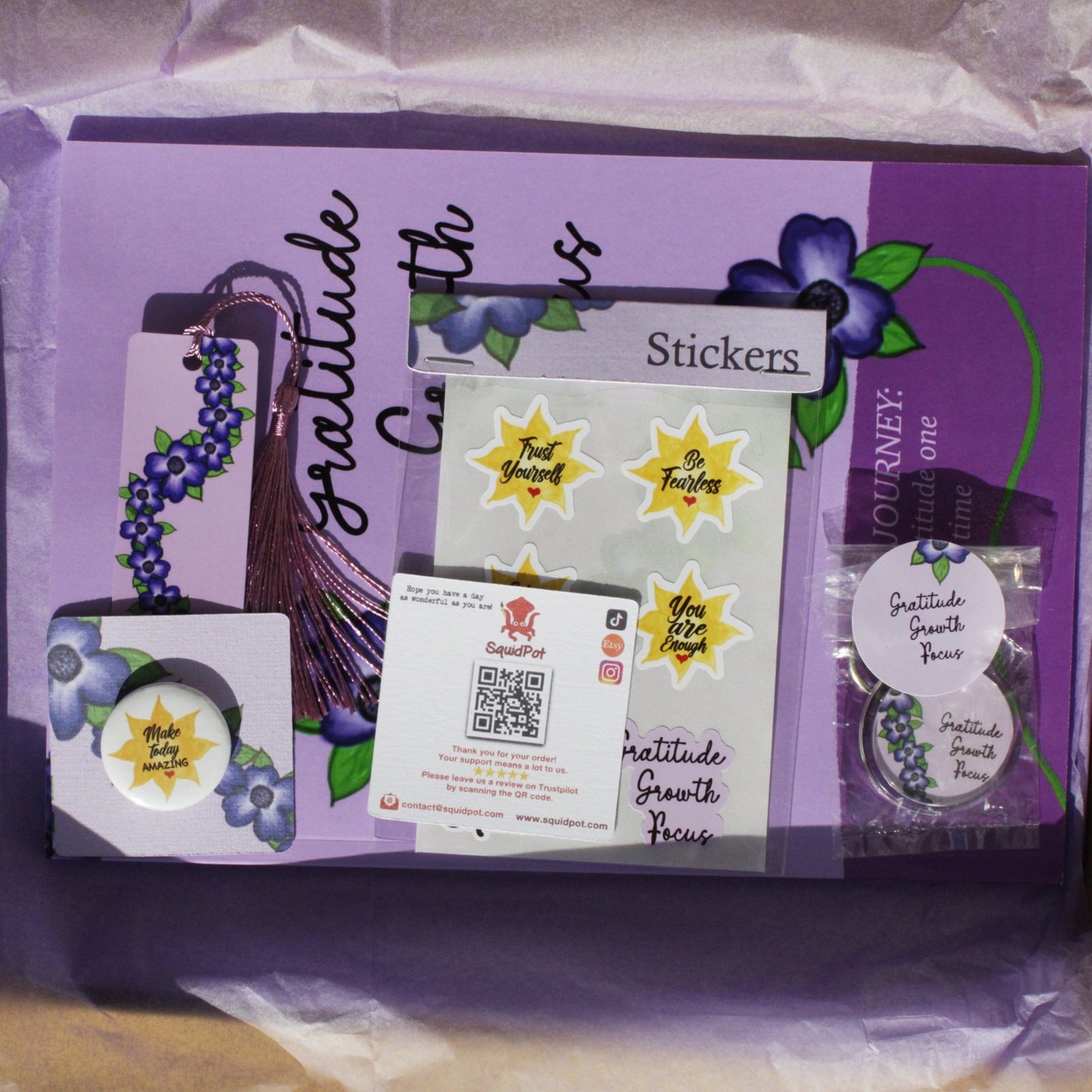 Gratitude Growth Focus Book + Letterbox Giftbox