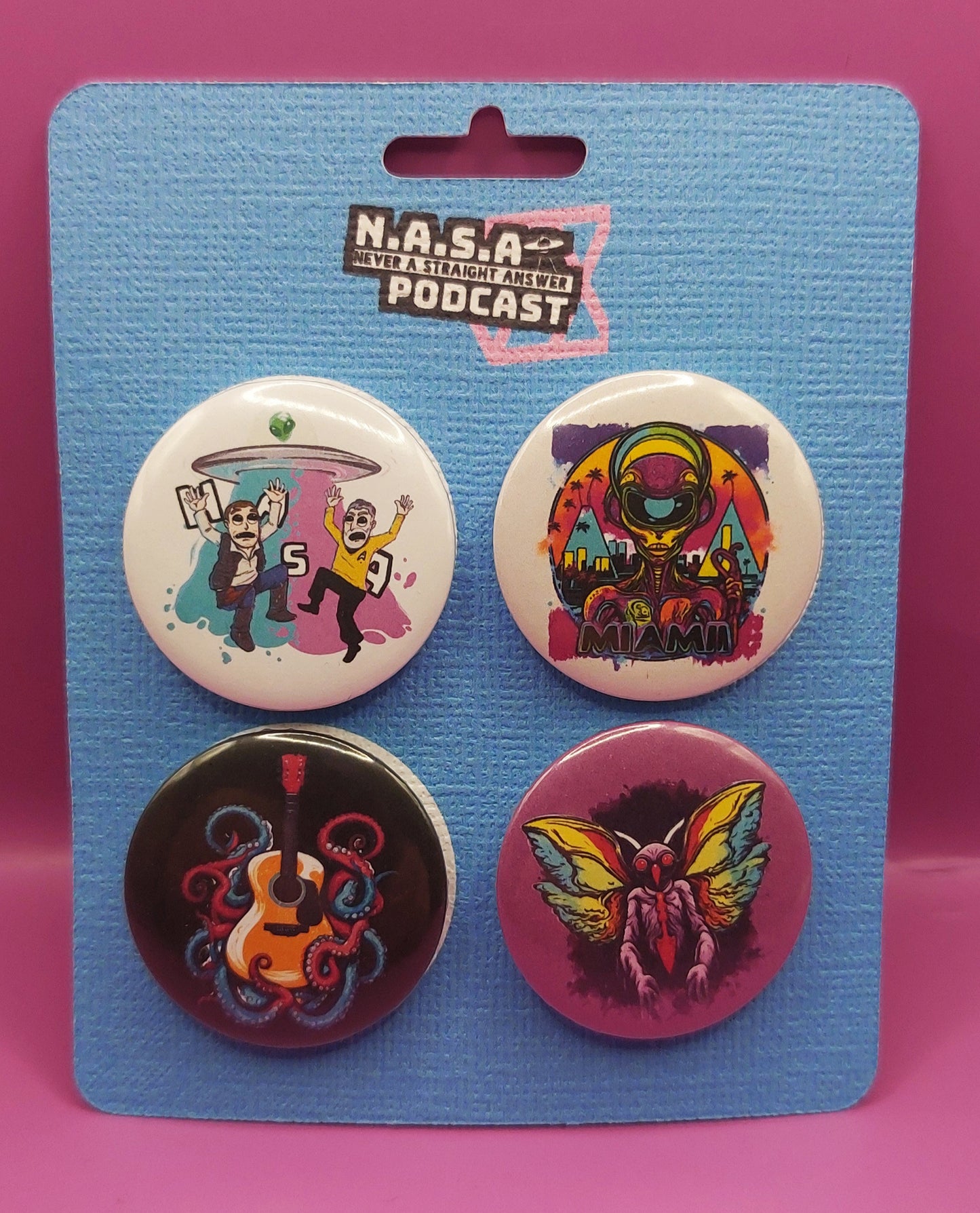 Never a Straight Answer Set Of 4 32mm Pin Badges PLUS 1 FREE BONUS